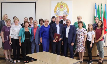 Академия подписала Соглашение о сотрудничестве с Всероссийским детским центром «Смена»