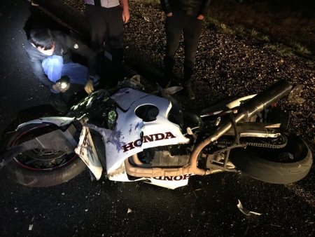 На Ставрополье при столкновении с грузовиком погиб мотоциклист