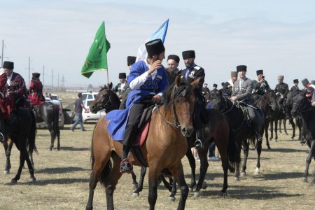 Ставропольские адыги и Горячеводские терцы поддержали празднование Дня черкесского народа и Дня города Баксан
