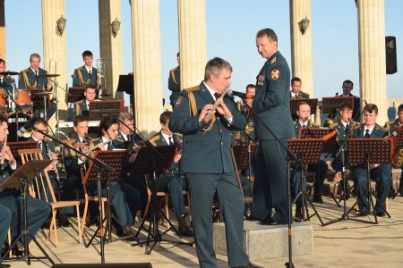 В Дербенте состоялся концерт главного военного оркестра Росгвардии