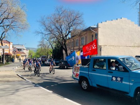 Сотрудники «Россети ФСК ЕЭС» совершили 76-километровый велопробег в честь Дня Великой Победы