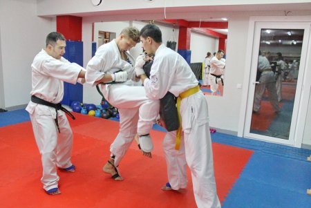 В преддверии XIII Всероссийских Юношеских Игр боевых искусств спортсмены из Минеральных Вод провели мастер-класс