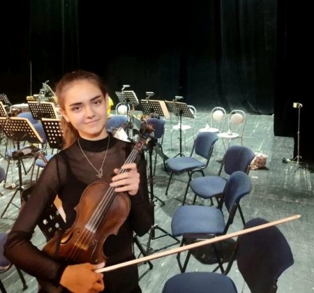 Юная талантливая скрипачка из Арзгирского округа покоряет Санкт-Петербург