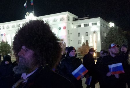 В Махачкале прошёл концерт-акция в поддержку Президента РФ Владимира Путина и Вооруженных сил РФ