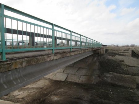 Мост через балку Чапцева отремонтируют на автодороге Новоалександровск-Кропоткин за 15 млн рублей