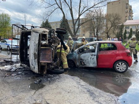 В Кабардино-Балкарии выясняются обстоятельства ДТП легковушки и грузовой ГАЗели