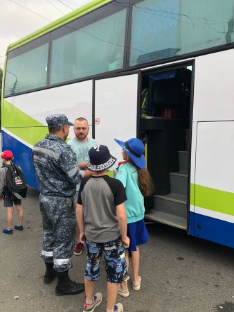 Дети сотрудников ведомственной охраны Минтранса отправились на летний отдых к морю