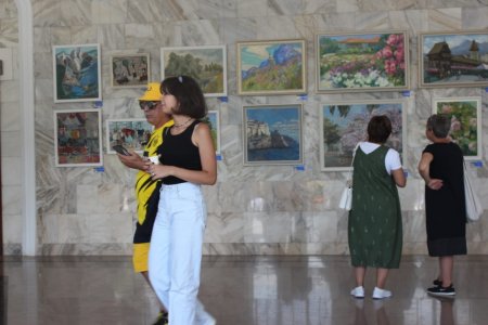 Арт-пространство художников из Санкт-Петербурга открылось в Нарзанной галерее Кисловодска