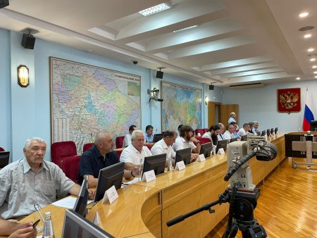 В Правительстве Ставрополья прошло заседание совета при Губернаторе по вопросам межэтнических отношений