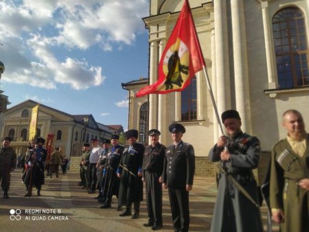 Накануне православного праздника Воздвижение Креста Господня в Ставрополе прошел крестный ход