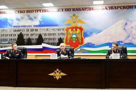 В Кабардино-Балкарию с рабочим визитом прибыл зам.министра МВД России Александр Кравченко