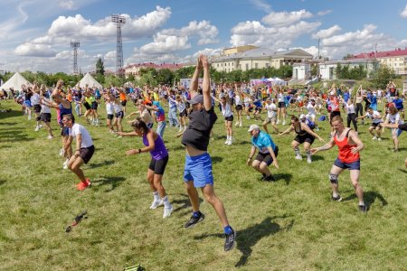 В Новотроицке установлен рекорд России по выполнению берпи